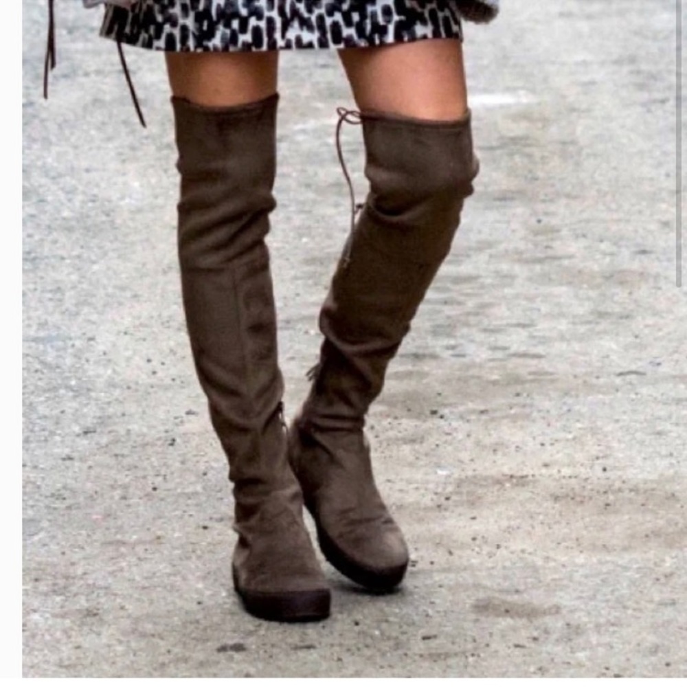 NWOB Stuart Weitzman Playtime Over the Knee Thigh High Boots 7.5